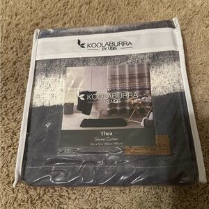 NWT Ugg Shower Curtain